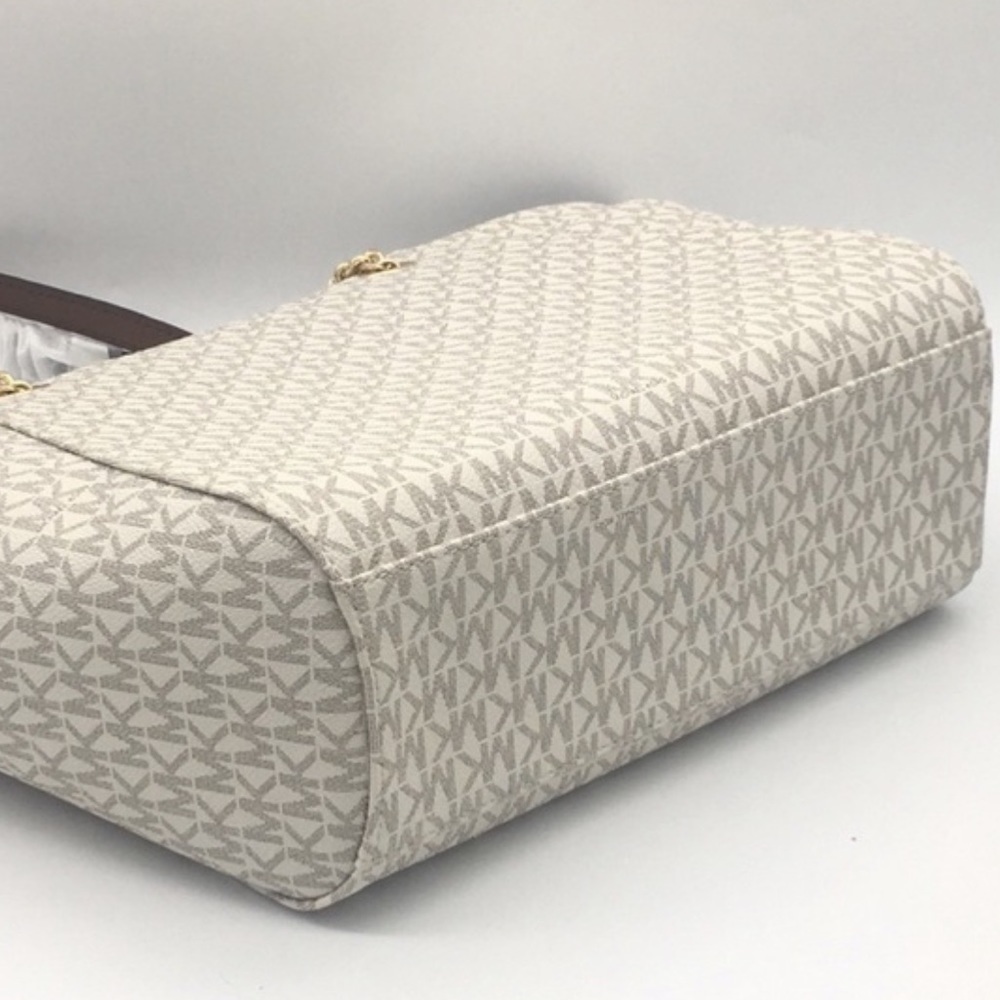 MICHAEL KORS LG CHAIN SHOULDER TOTE VANILLA NWT - Picture 5 of 16